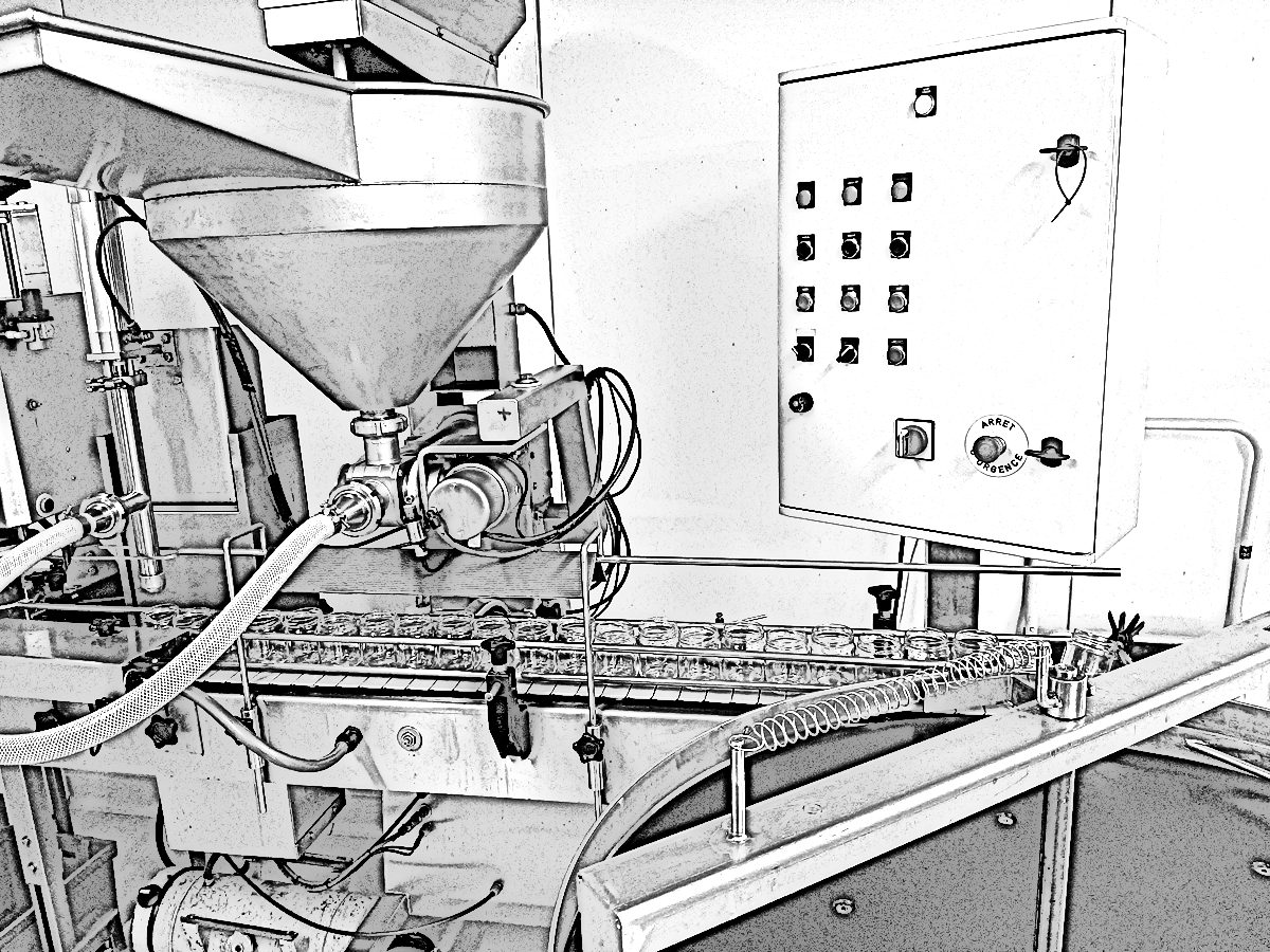 Doseuse à piston et sa trémie sur la ligne de pots en verre